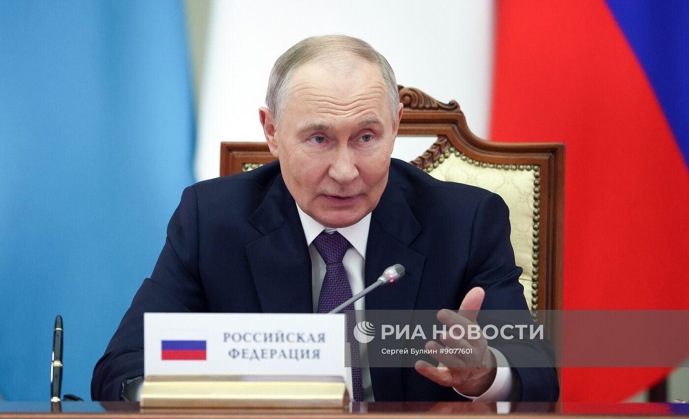 Президент Владимир Путин принял участие в работе Высшего Евразийского экономического совета