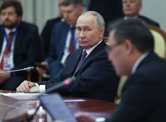 Президент Владимир Путин принял участие в работе Высшего Евразийского экономического совета