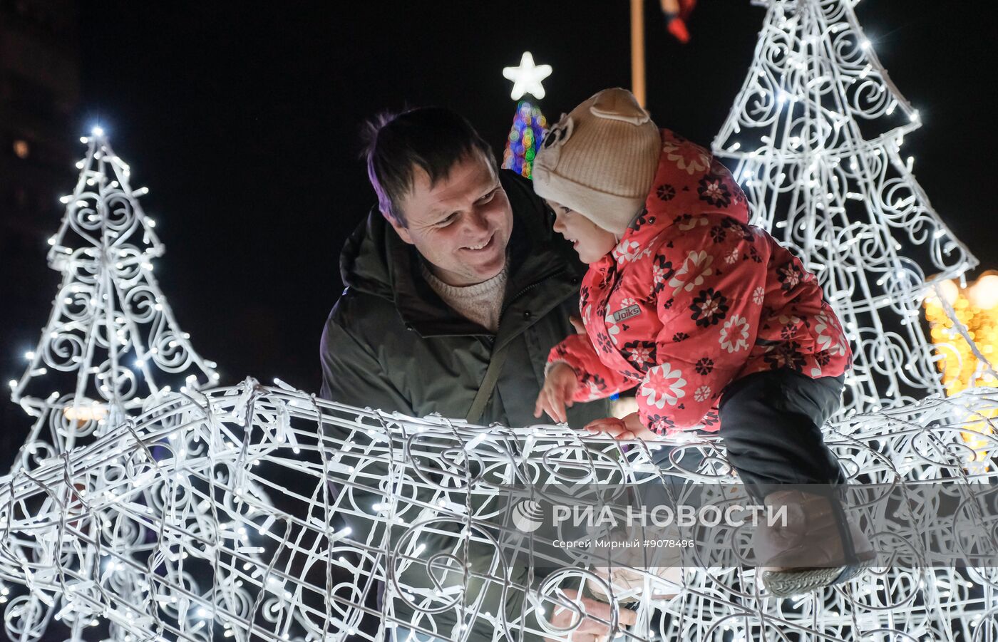 Новогоднее украшение Мелитополя