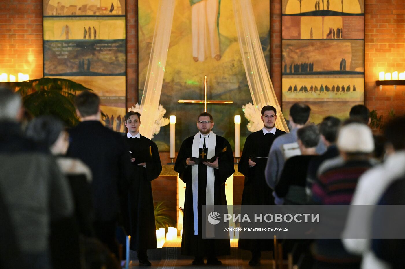 Празднование католического Рождества в городах России