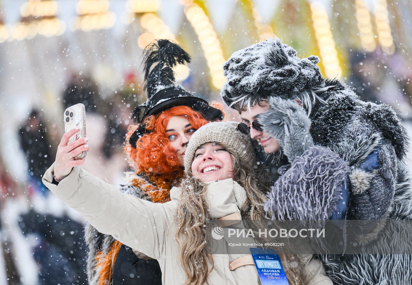 Новогодний фестиваль "Ледовая Москва. В кругу семьи"