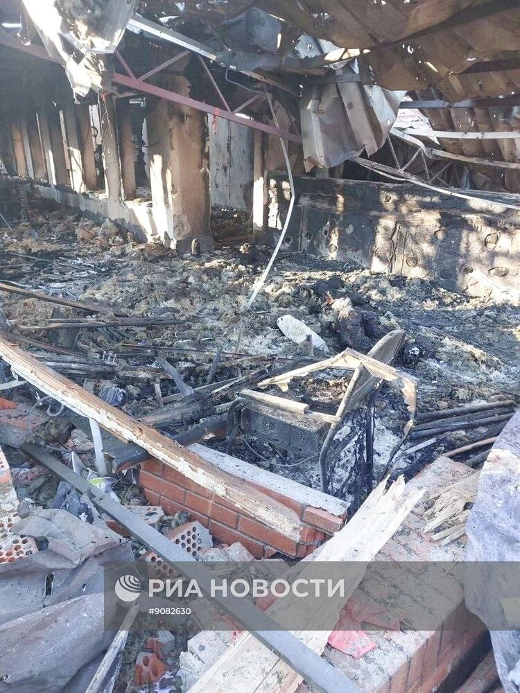 Последствия атаки БПЛА ВСУ на поселок Хорлы в Херсонской области
