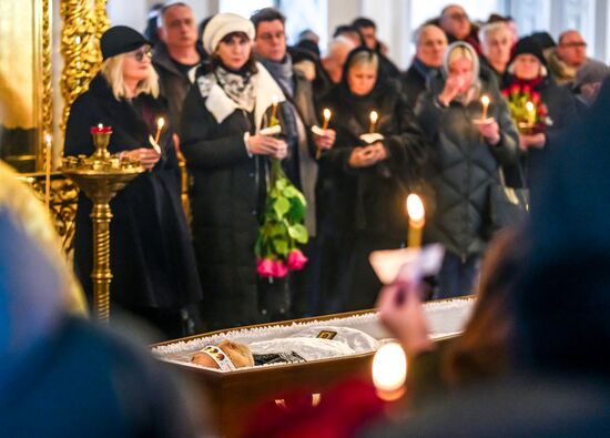 Прощание с фотографом Валерием Плотниковым