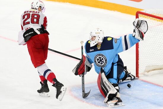 Хоккей. КХЛ. "Сибирь" (Новосибирск) - "Локомотив" (Ярославль)