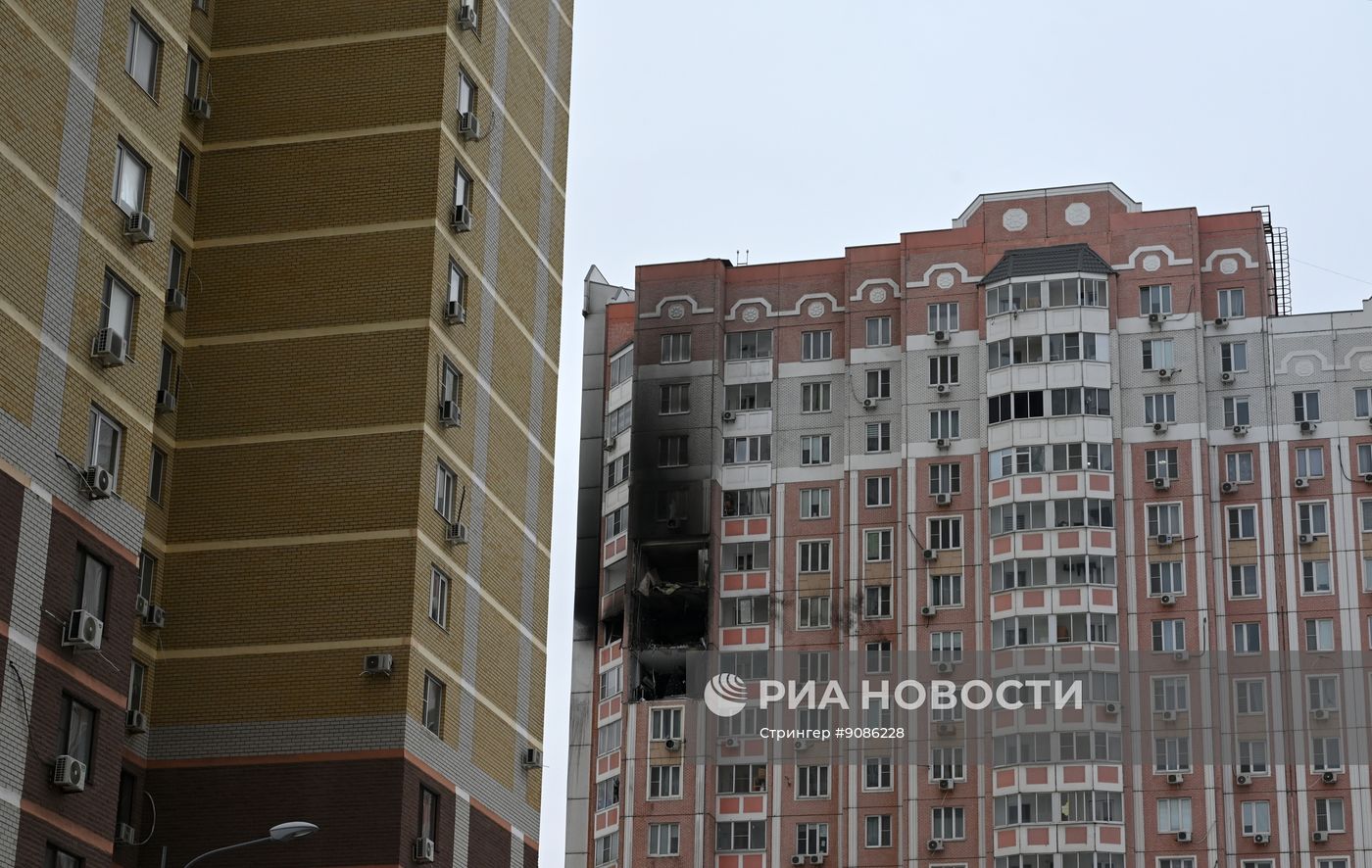 Последствия атаки беспилотников в Ростове-на-Дону 