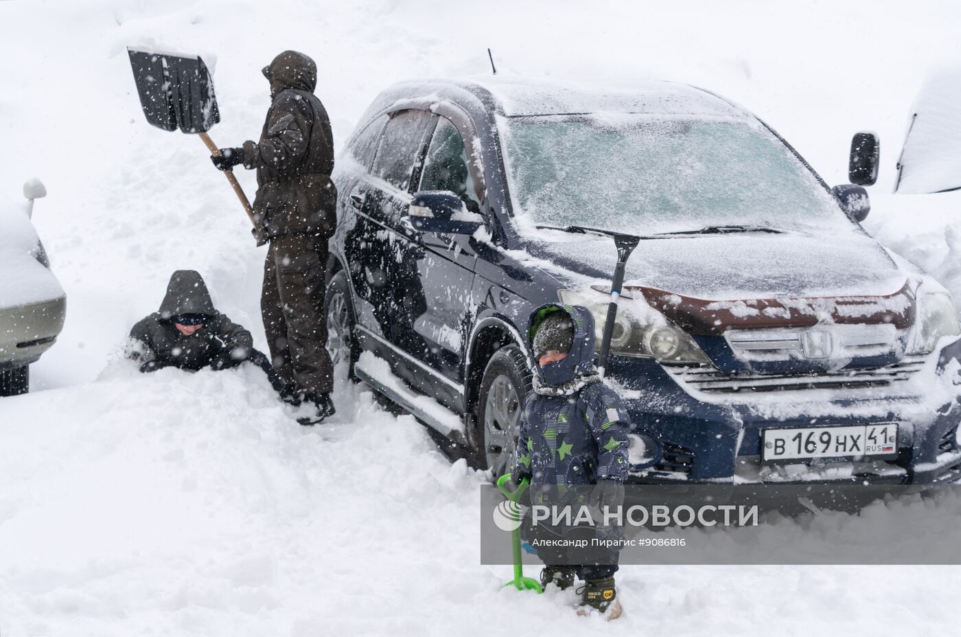 Снегопад в Петропавловске-Камчатском