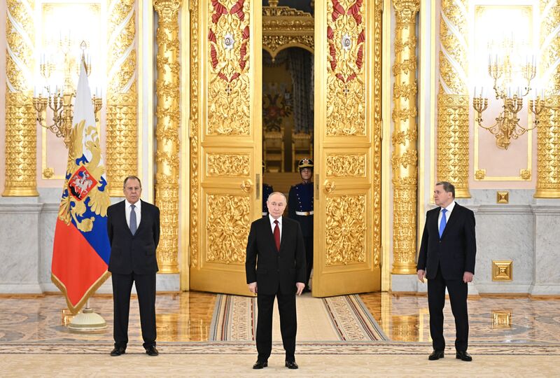 Президент Владимир Путин принял верительные грамоты у вновь прибывших послов иностранных государств