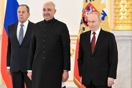 Президент Владимир Путин принял верительные грамоты у вновь прибывших послов иностранных государств