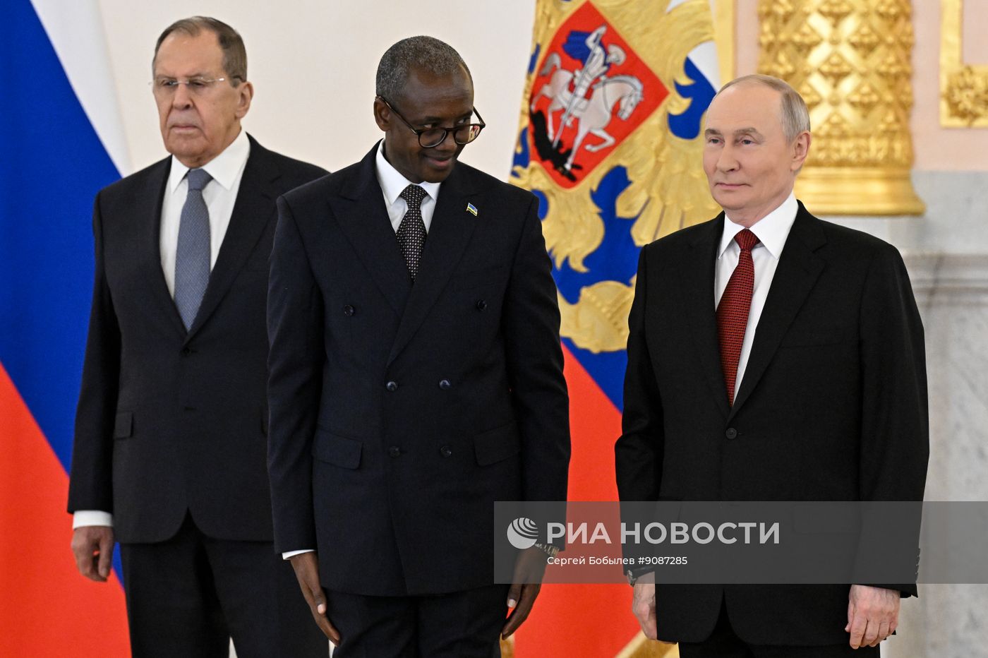 Президент Владимир Путин принял верительные грамоты у вновь прибывших послов иностранных государств