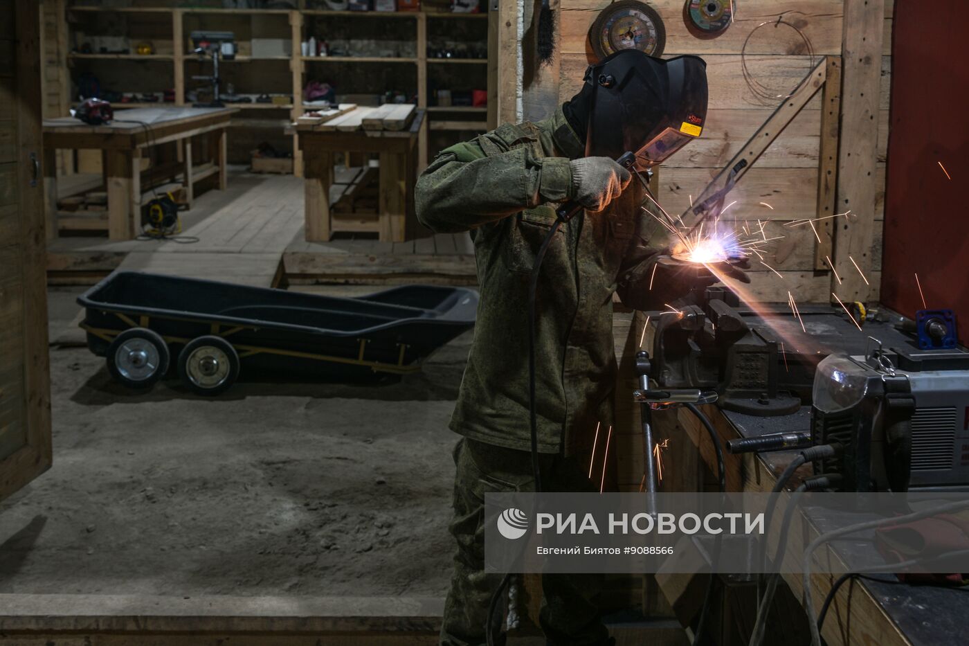 Мастерская по усовершенствованию РТК группировки войск "Запад" в ЛНР