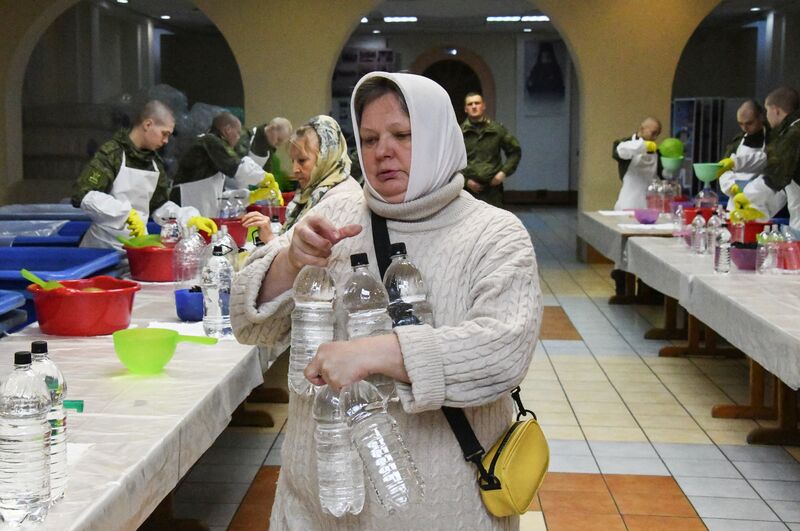 Празднование Крещения Господня в регионах России