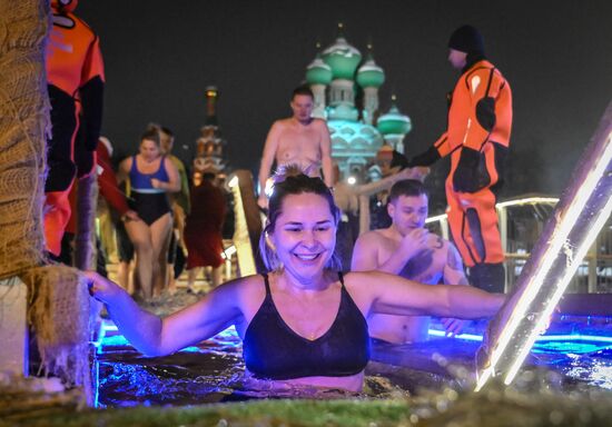 Празднование Крещения в Москве и Подмосковье