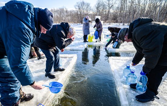 Празднование Крещения Господня в регионах России