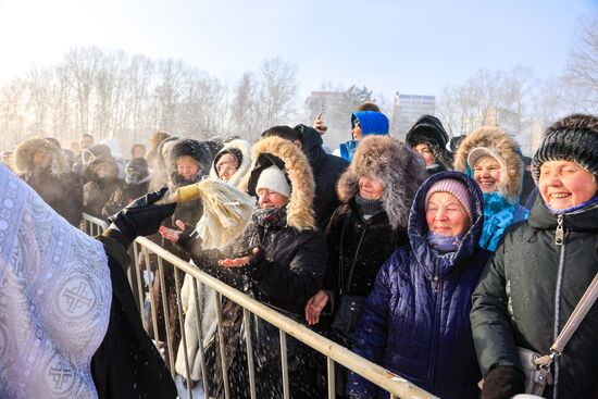 Празднование Крещения Господня в регионах России