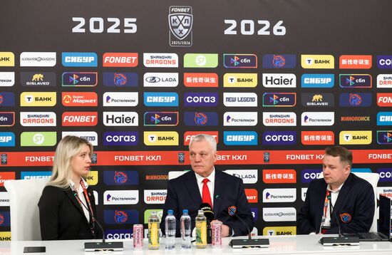 Хоккей. КХЛ. "Драконы" (Шанхай) - "Спартак" (Москва)