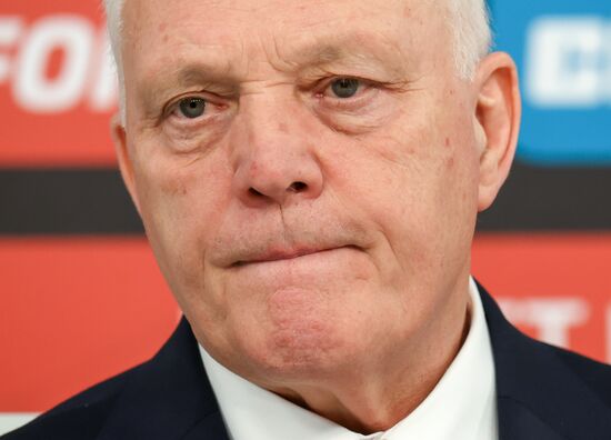 Хоккей. КХЛ. "Драконы" (Шанхай) - "Спартак" (Москва)