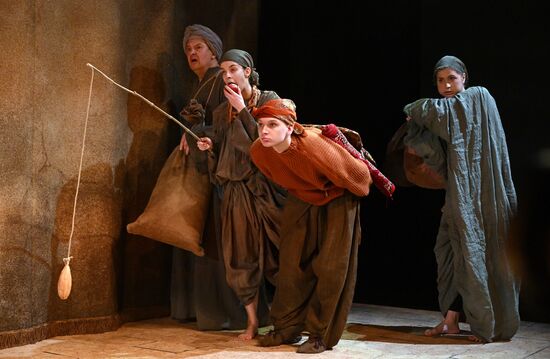 Спектакль "Иосиф и его братья" в театре Вахтангова