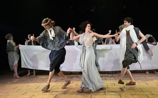 Спектакль "Иосиф и его братья" в театре Вахтангова