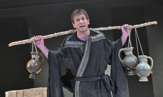 Спектакль "Иосиф и его братья" в театре Вахтангова