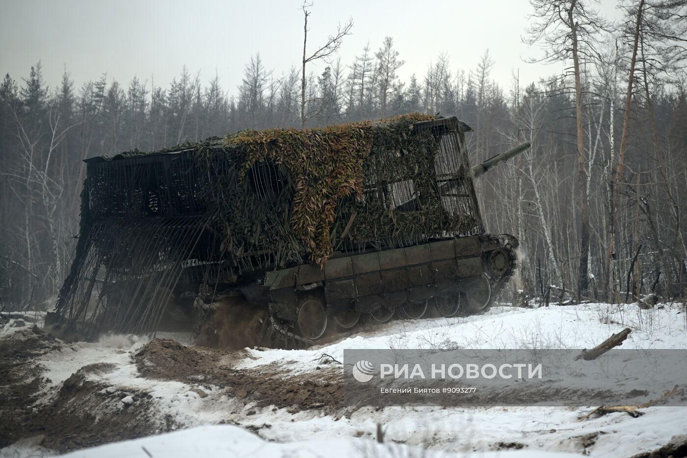 Боевая работа танкистов группировки войск "Запад" в ЛНР