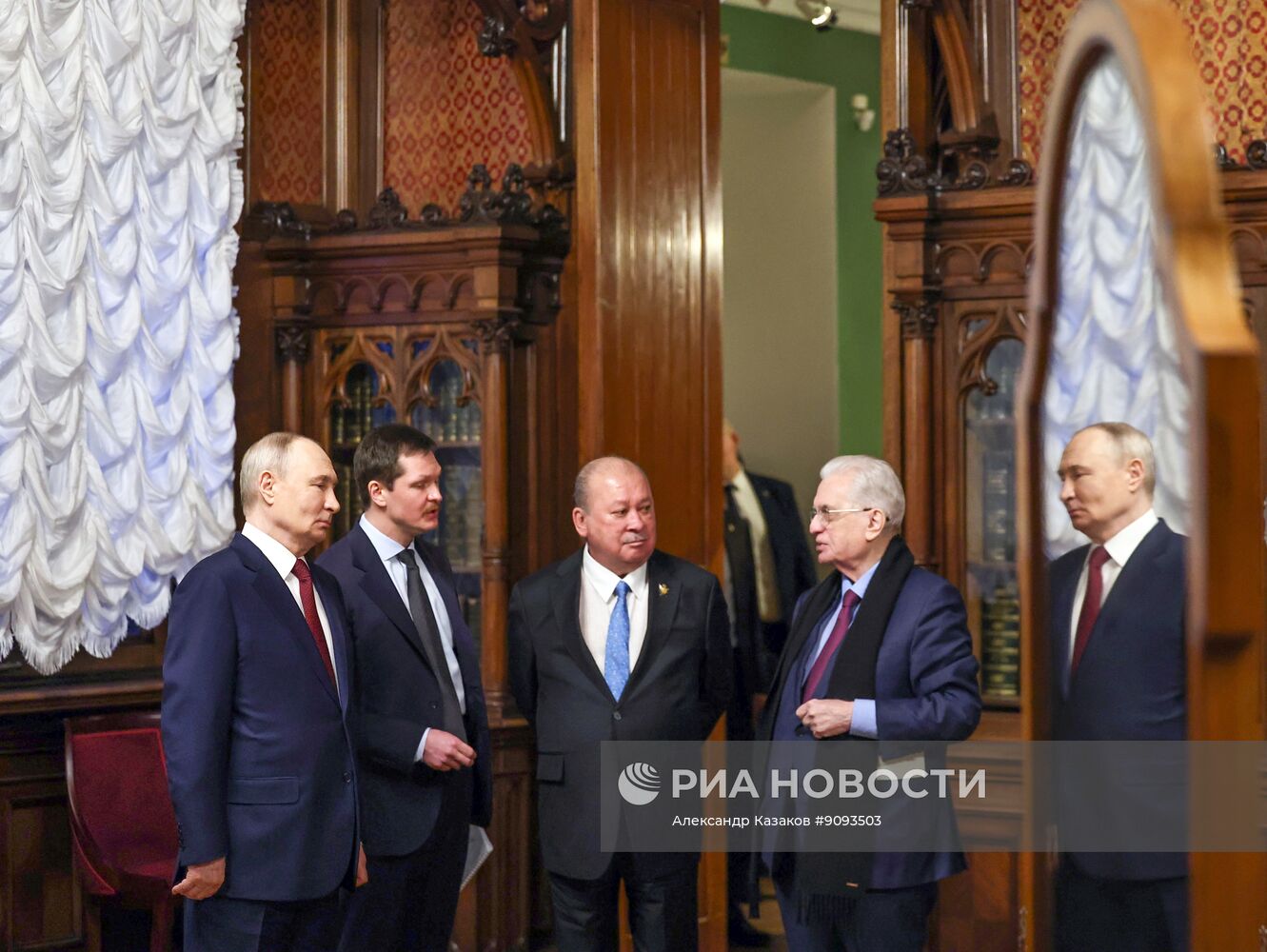 Рабочая поездка президента Владимира Путина в Санкт-Петербург