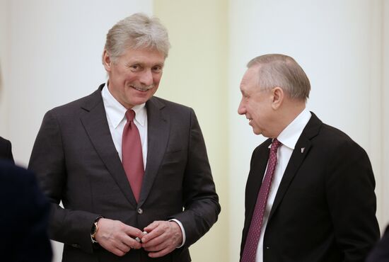 Рабочая поездка президента Владимира Путина в Санкт-Петербург