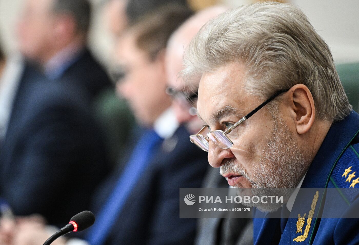 Комитеты СФ рассмотрят кандидатов на должности замгенпрокурора РФ