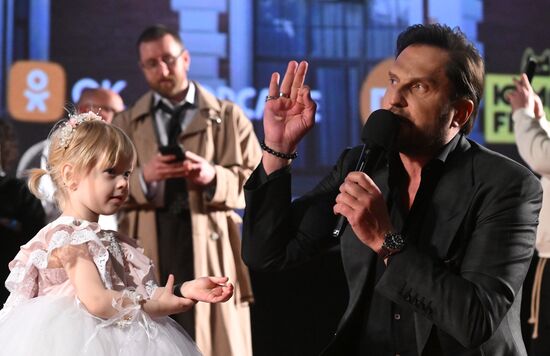 Премьера фильма "Папа может!" в Москве