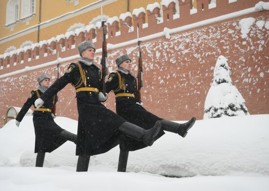 Снег в Москве