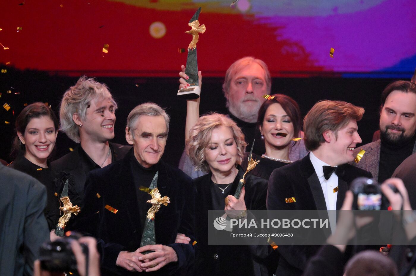 Вручения премии "Золотой орел" в Москве