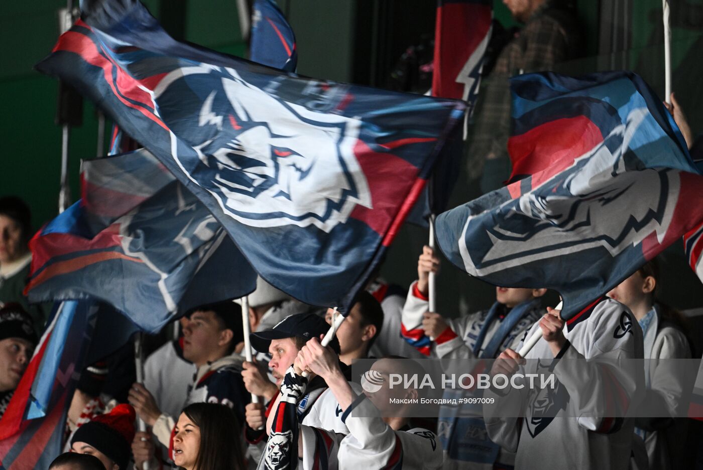 Хоккей. КХЛ. "Ак Барс" (Казань) - "Нефтехимик" (Нижнекамск)