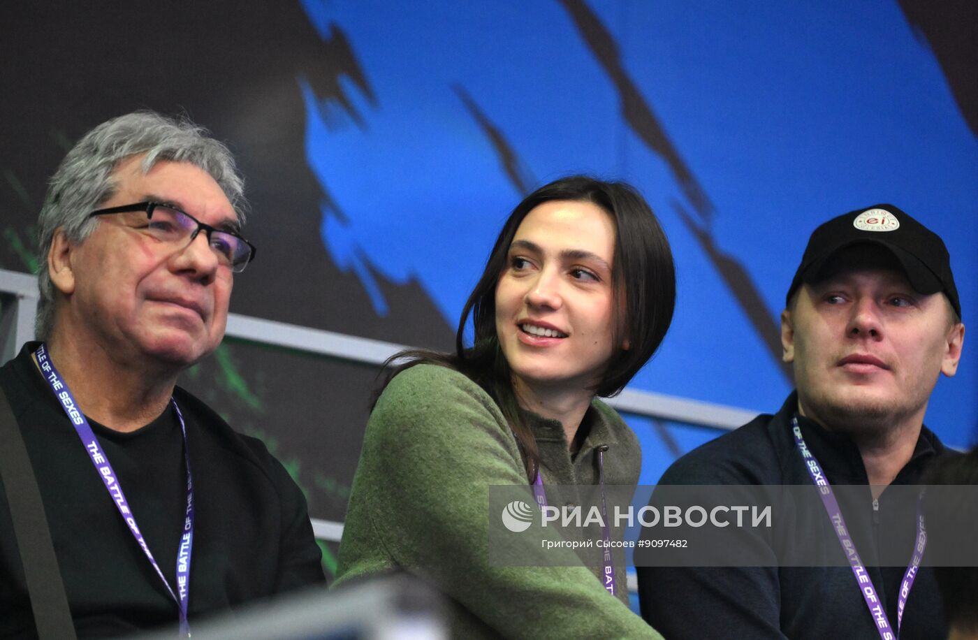 Соревнования по легкой атлетике "Битва полов" в Москве