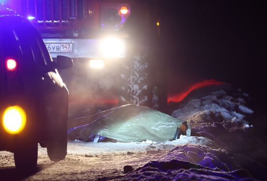 Тело пропавшего 9-летнего мальчика достали из водоема в Ленобласти 