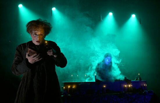 Спектакль "Вий" в МХТ имени А.П. Чехова