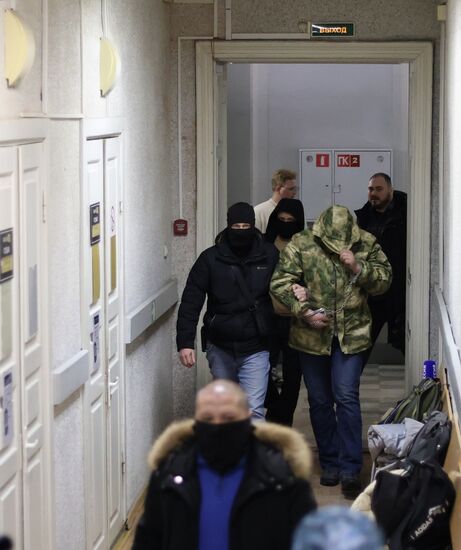 Обвиняемый в убийстве мальчика в Санкт-Петербурге признал свою вину в суде