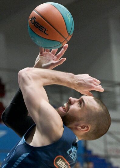 Баскетбол. Единая лига ВТБ. "Зенит" (Санкт-Петербург) - "Енисей" (Красноярск)