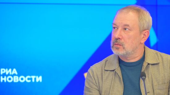 П/к председателя Комиссии по защите государственного суверенитета РФ Владимира Джабарова