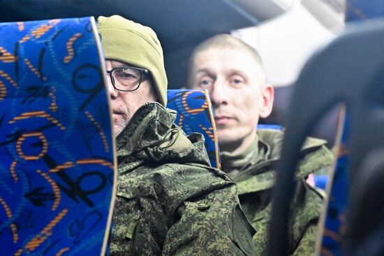 Возвращение российских военнослужащих из плена