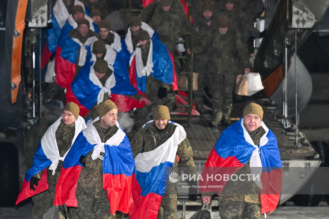 Возвращение российских военнослужащих из плена
