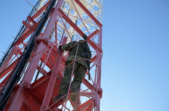 Боевая работа связистов группировки войск "Запад" в ЛНР