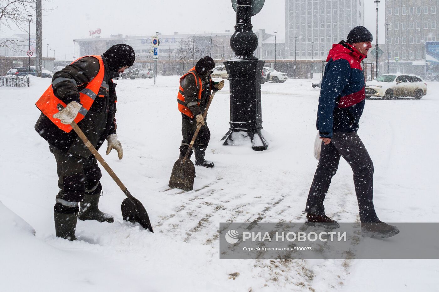 Снегопад в Южно-Сахалинске 