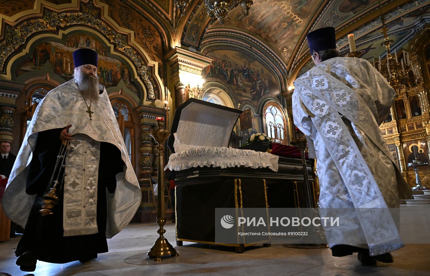 Прощание с телеведущей Светланой Жильцовой