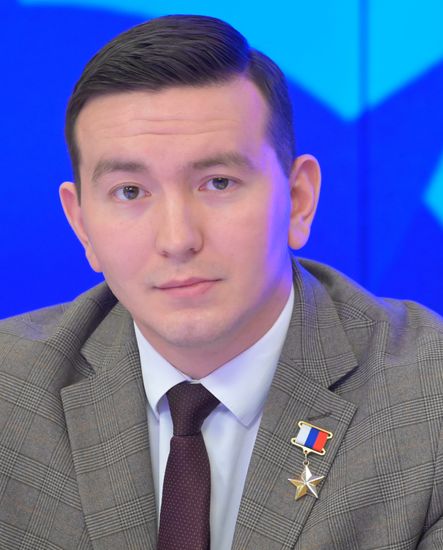 Круглый стол Экспертного института социальных исследований на тему: "Год единства народов России: долгосрочная политика на базе общих ценностей"