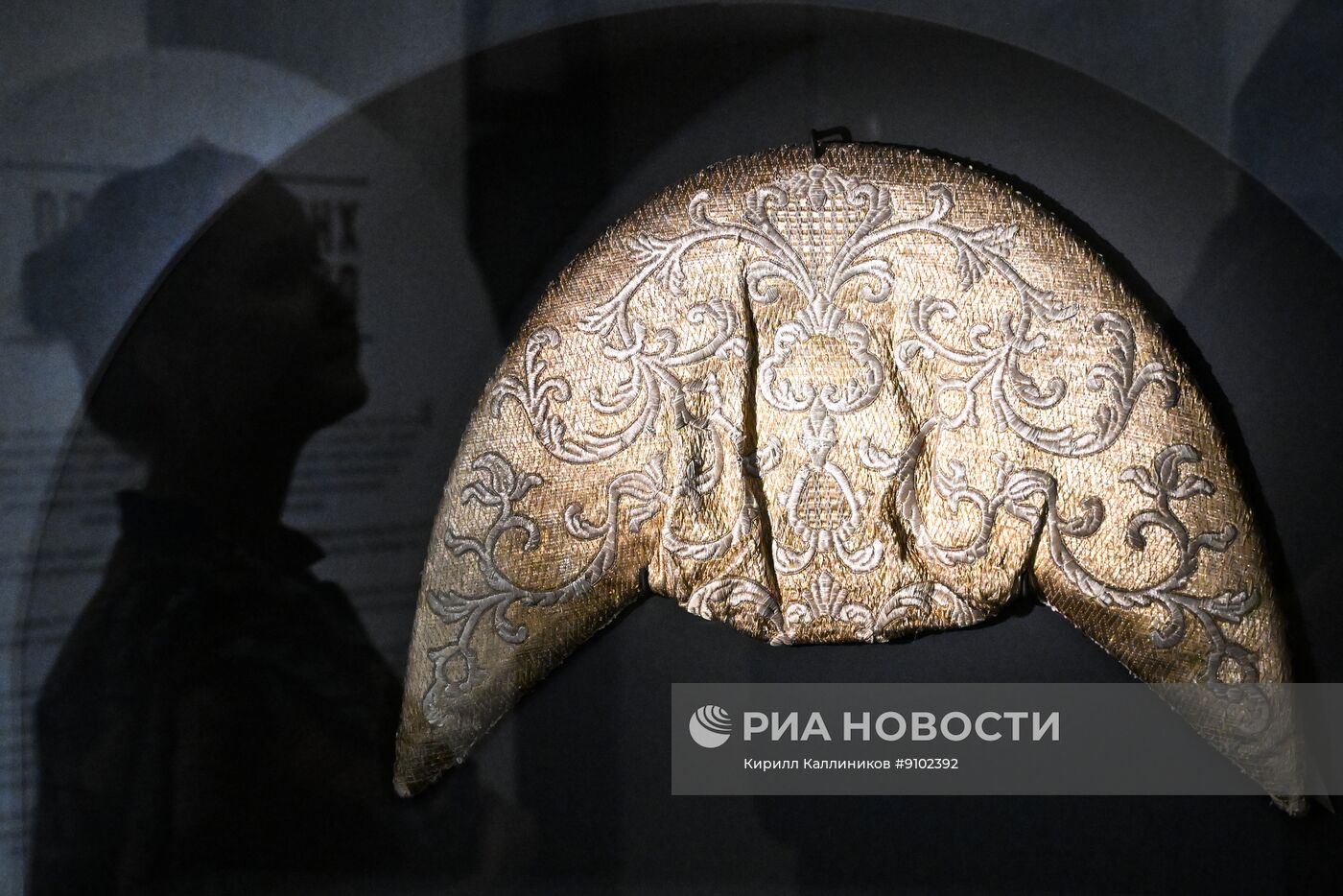 Выставка "Великолепие русского костюма" в музее-заповеднике "Царицыно"