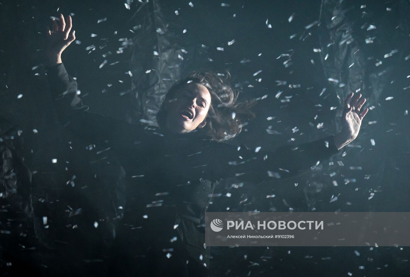 Спектакль "Таня" в театре им. Евгения Вахтангова