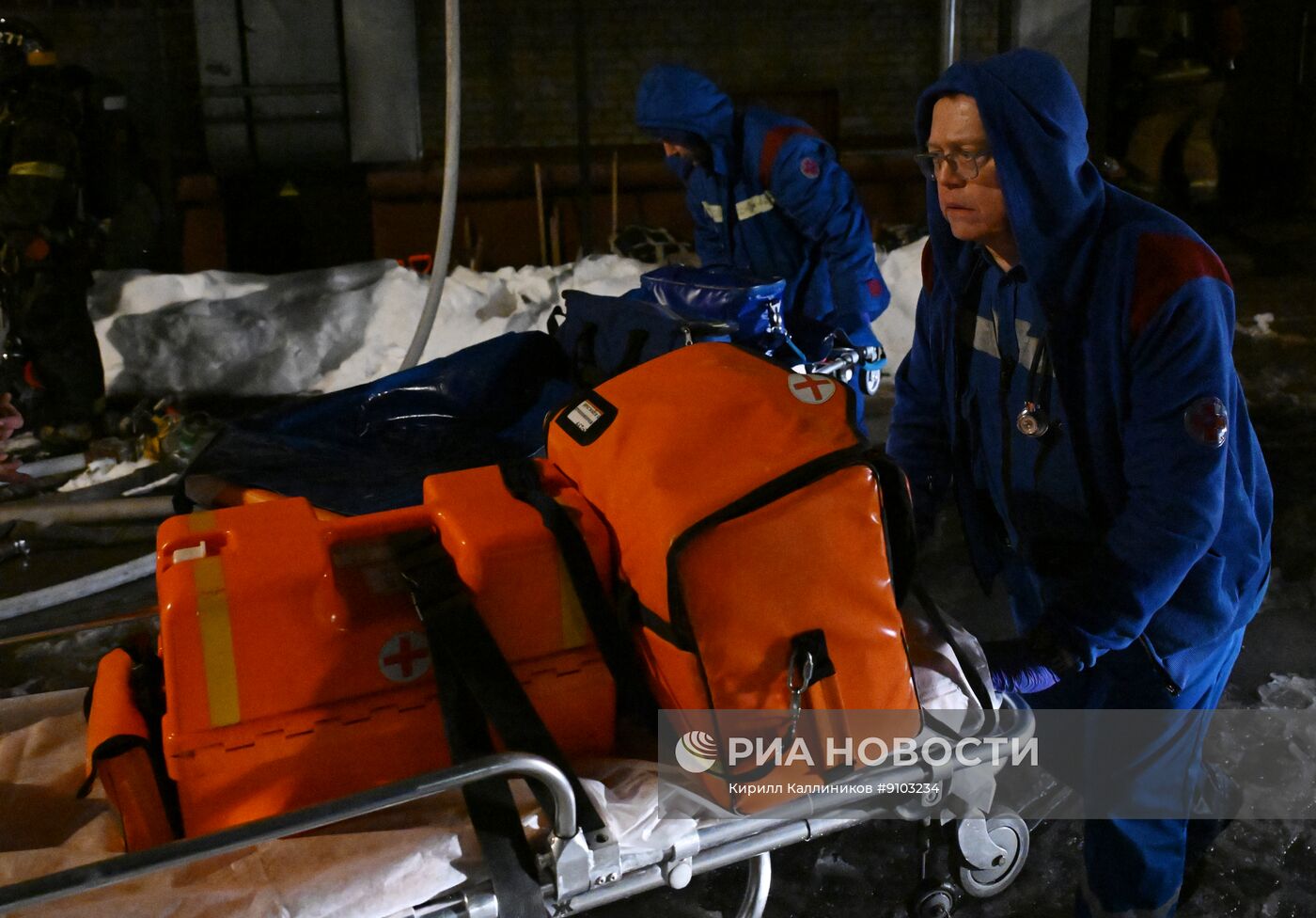 Пожар в жилом доме в центре Москвы