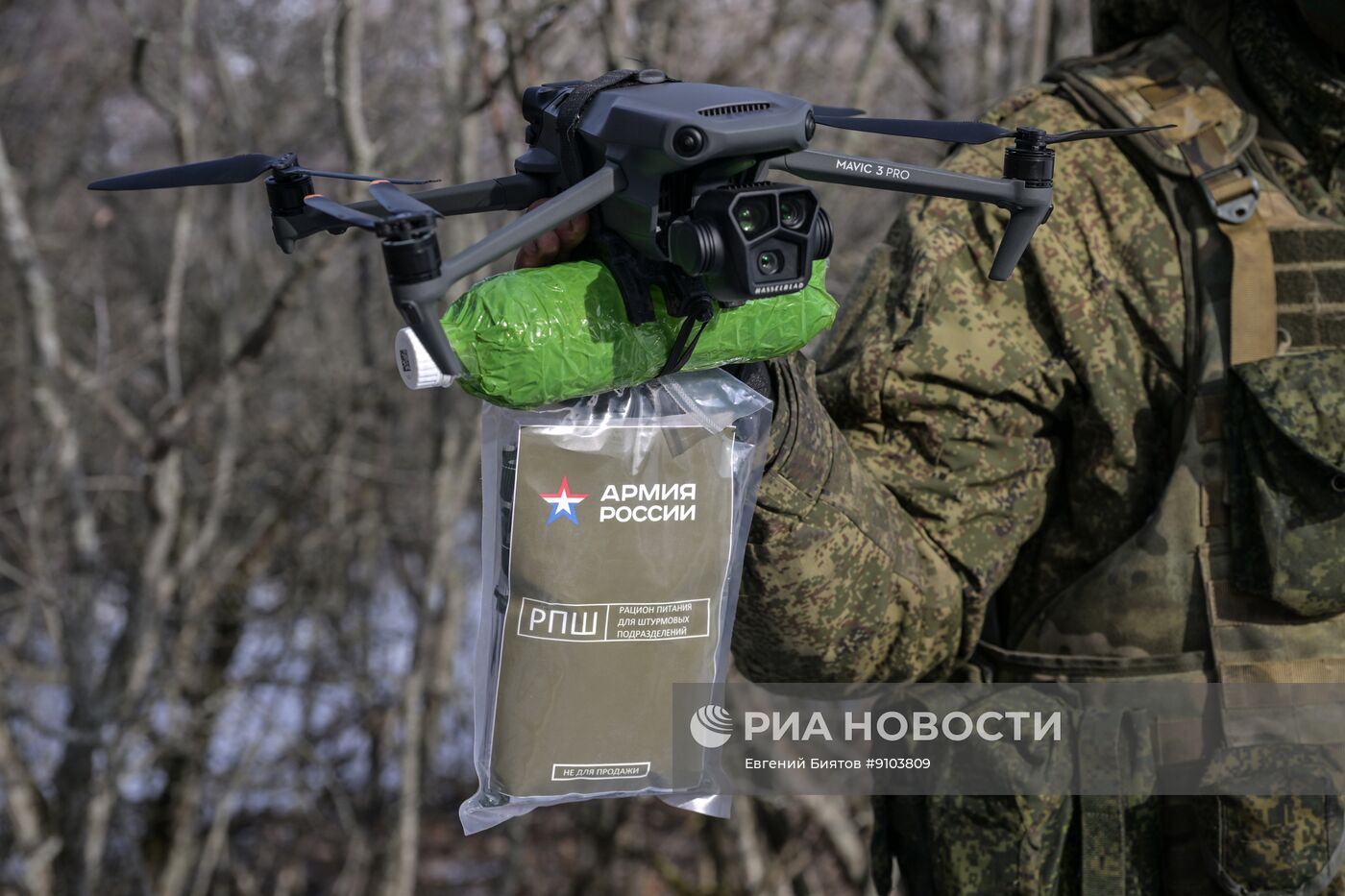 Работа пункта обогрева личного состава группировки войск "Запад"