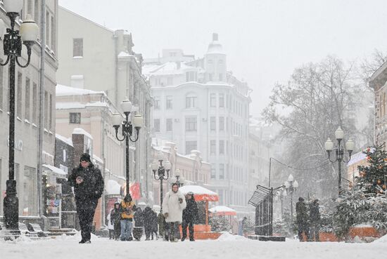 Снег в Москве