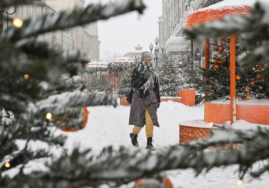 Снег в Москве