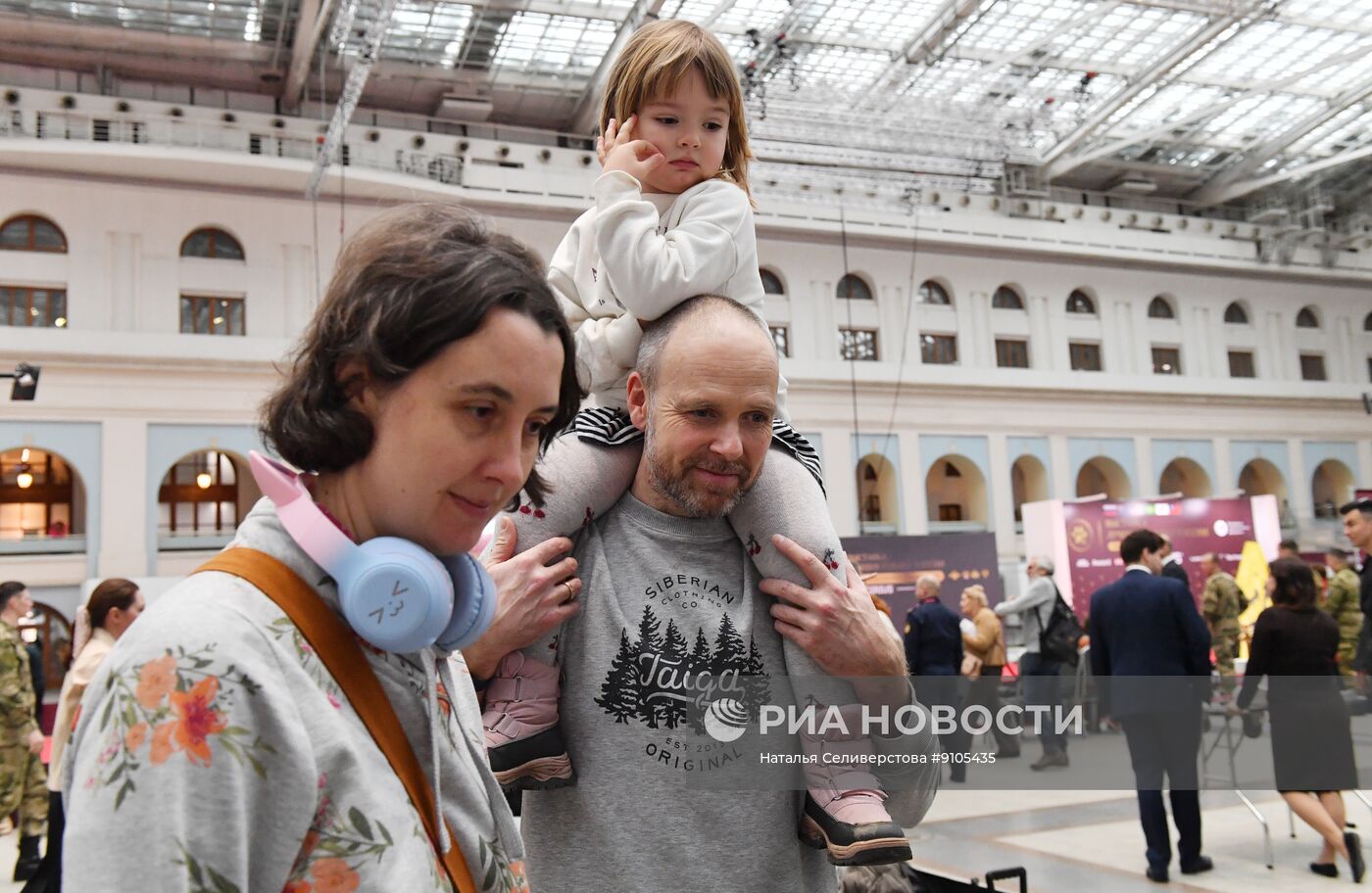 Выставка лучших собак и кошек России "Золотая лапа"